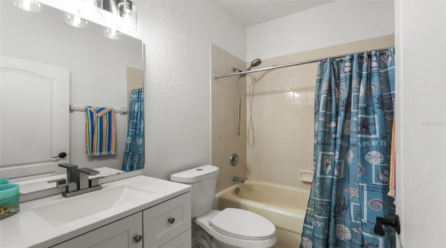 DAVENPORT, Florida 33897, 4 Bedrooms Bedrooms, ,3 BathroomsBathrooms,Residential,For Sale,BIRKDALE,0,MFRP4939465