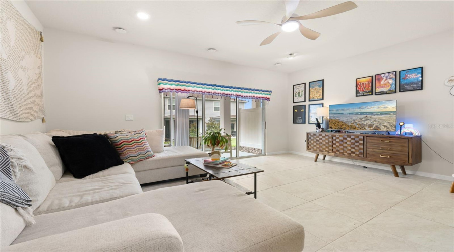DAVENPORT, Florida 33896, 3 Bedrooms Bedrooms, ,2 BathroomsBathrooms,Residential,For Sale,WINSOME,0,MFRS5154557