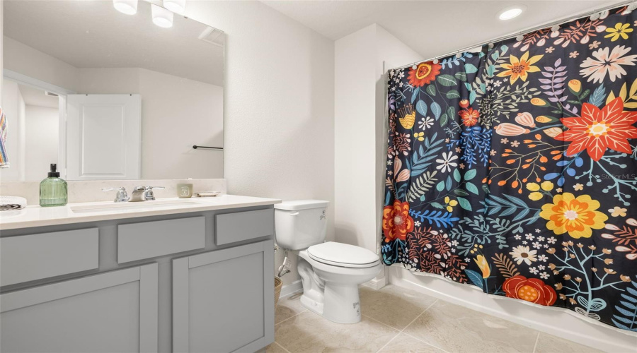 DAVENPORT, Florida 33896, 3 Bedrooms Bedrooms, ,2 BathroomsBathrooms,Residential,For Sale,WINSOME,0,MFRS5154557