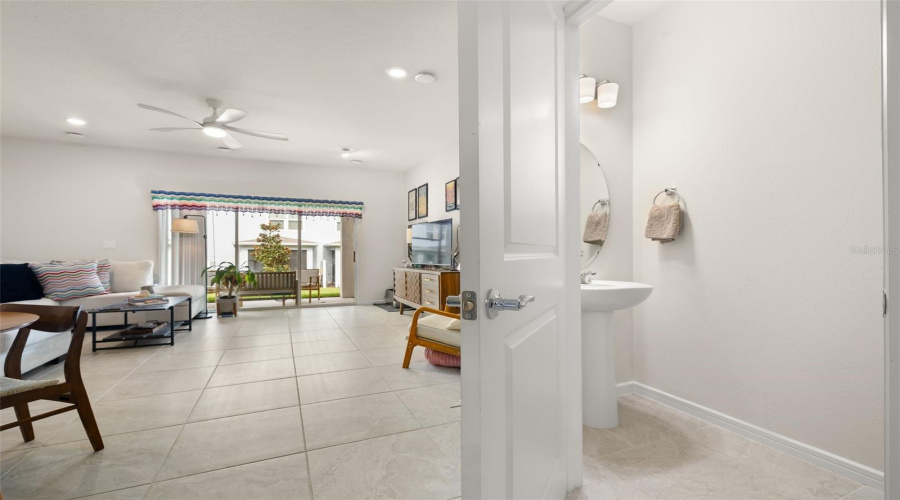 DAVENPORT, Florida 33896, 3 Bedrooms Bedrooms, ,2 BathroomsBathrooms,Residential,For Sale,WINSOME,0,MFRS5154557