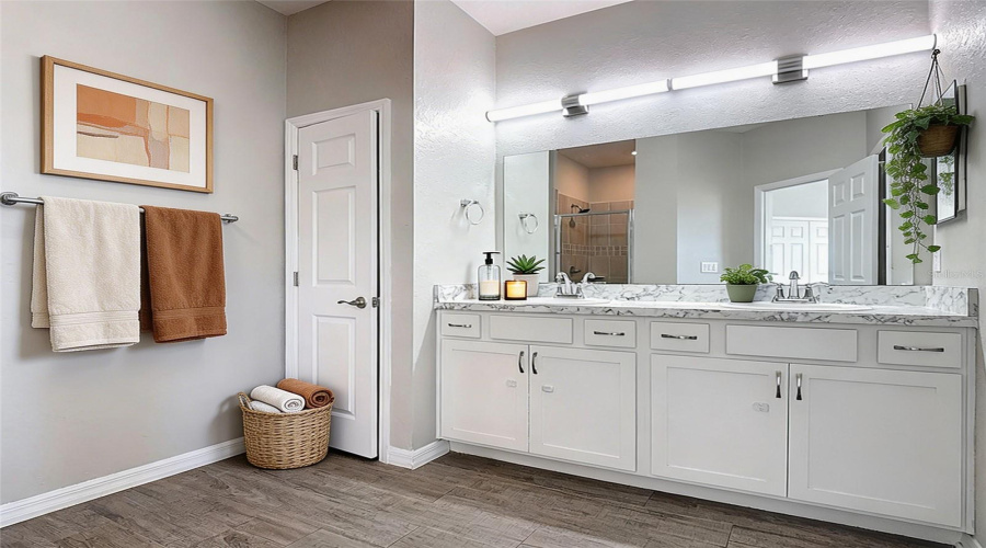 DAVENPORT, Florida 33837, 4 Bedrooms Bedrooms, ,2 BathroomsBathrooms,Residential,For Sale,SYDNEY,0,MFRO6429979
