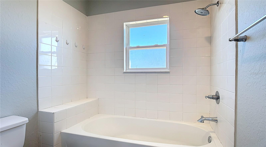DAVENPORT, Florida 33837, 4 Bedrooms Bedrooms, ,2 BathroomsBathrooms,Residential,For Sale,SYDNEY,0,MFRO6429979