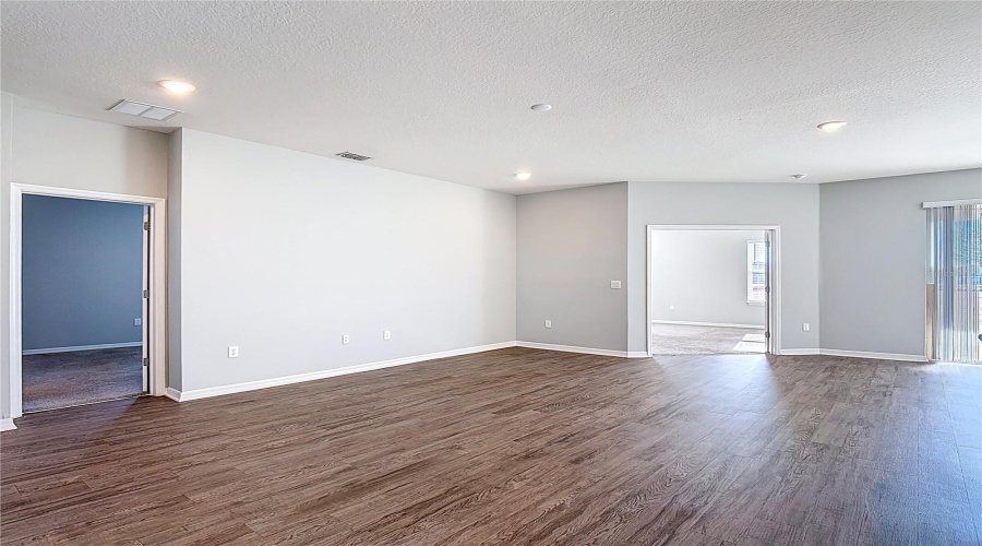 DAVENPORT, Florida 33837, 4 Bedrooms Bedrooms, ,2 BathroomsBathrooms,Residential,For Sale,SYDNEY,0,MFRO6429979