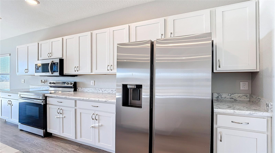 DAVENPORT, Florida 33837, 4 Bedrooms Bedrooms, ,2 BathroomsBathrooms,Residential,For Sale,SYDNEY,0,MFRO6429979