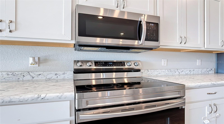DAVENPORT, Florida 33837, 4 Bedrooms Bedrooms, ,2 BathroomsBathrooms,Residential,For Sale,SYDNEY,0,MFRO6429979
