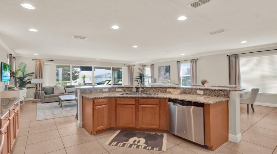 KISSIMMEE, Florida 34747, 5 Bedrooms Bedrooms, ,5 BathroomsBathrooms,Residential,For Sale,MARKER,0,MFRO6430064
