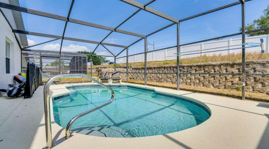 DAVENPORT, Florida 33837, 5 Bedrooms Bedrooms, ,3 BathroomsBathrooms,Residential,For Sale,SUNSET VIEW,0,MFRO6430096