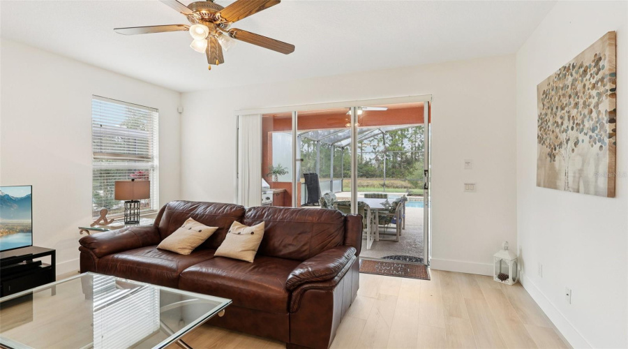 DAVENPORT, Florida 33837, 4 Bedrooms Bedrooms, ,3 BathroomsBathrooms,Residential,For Sale,ORANGE COSMOS,0,MFRO6427193