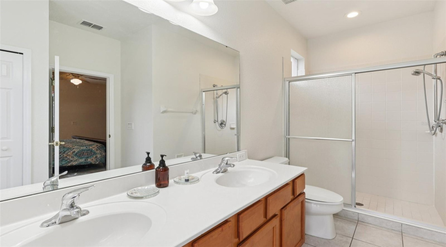 DAVENPORT, Florida 33837, 4 Bedrooms Bedrooms, ,3 BathroomsBathrooms,Residential,For Sale,ORANGE COSMOS,0,MFRO6427193