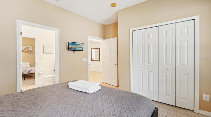 DAVENPORT, Florida 33837, 4 Bedrooms Bedrooms, ,3 BathroomsBathrooms,Residential,For Sale,ORANGE COSMOS,0,MFRO6427193