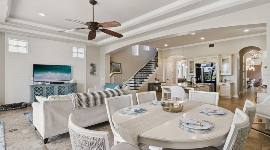 REUNION, Florida 34747, 4 Bedrooms Bedrooms, ,3 BathroomsBathrooms,Residential,For Sale,CASTLE PINES CT,0,MFRO6392252