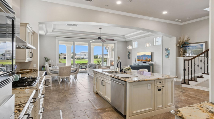 REUNION, Florida 34747, 4 Bedrooms Bedrooms, ,3 BathroomsBathrooms,Residential,For Sale,CASTLE PINES CT,0,MFRO6392252