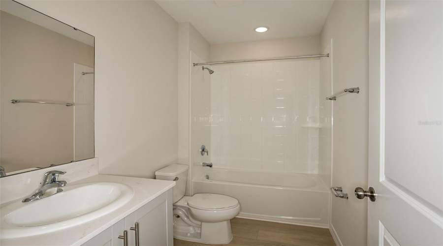 DAVENPORT, Florida 33837, 5 Bedrooms Bedrooms, ,3 BathroomsBathrooms,Residential,For Sale,WYNNSTONE,0,MFRTB8535248