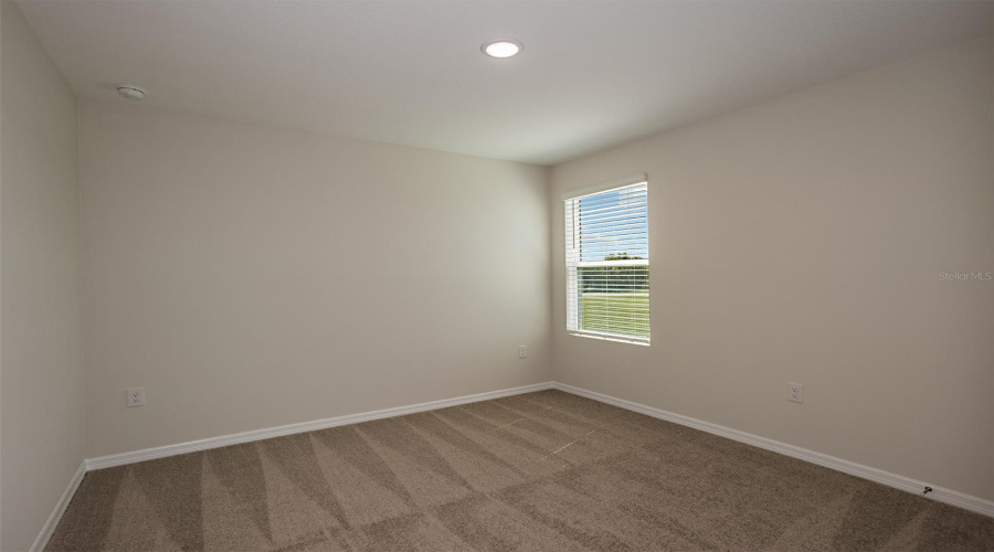 DAVENPORT, Florida 33837, 5 Bedrooms Bedrooms, ,3 BathroomsBathrooms,Residential,For Sale,WYNNSTONE,0,MFRTB8535248