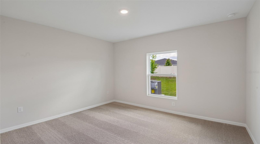 DAVENPORT, Florida 33837, 5 Bedrooms Bedrooms, ,3 BathroomsBathrooms,Residential,For Sale,RIVER BEACON,0,MFRTB8535253