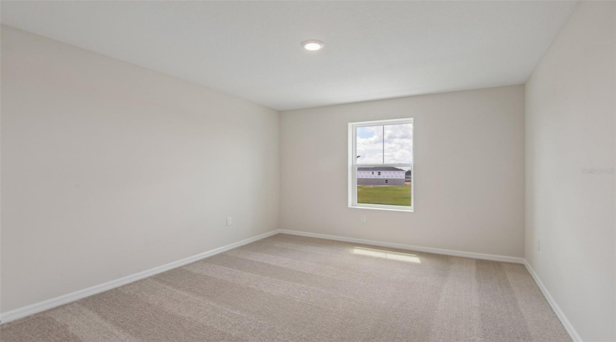 DAVENPORT, Florida 33837, 5 Bedrooms Bedrooms, ,3 BathroomsBathrooms,Residential,For Sale,RIVER BEACON,0,MFRTB8535253
