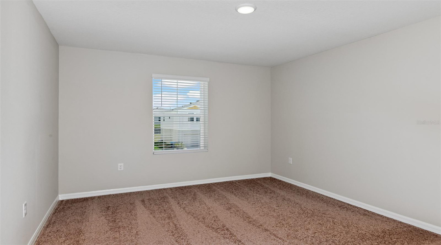 DAVENPORT, Florida 33837, 5 Bedrooms Bedrooms, ,3 BathroomsBathrooms,Residential,For Sale,ALTITUDE,0,MFRTB8535255
