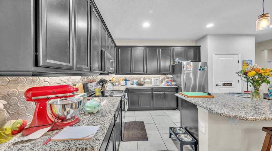 DAVENPORT, Florida 33897, 4 Bedrooms Bedrooms, ,2 BathroomsBathrooms,Residential,For Sale,TRINITY RIDGE,0,MFRO6429563