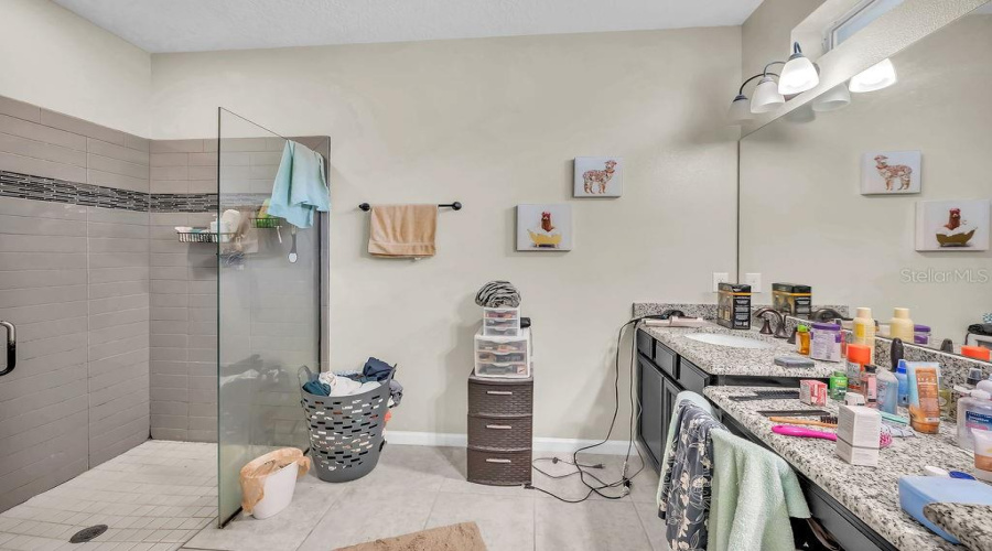 DAVENPORT, Florida 33897, 4 Bedrooms Bedrooms, ,2 BathroomsBathrooms,Residential,For Sale,TRINITY RIDGE,0,MFRO6429563