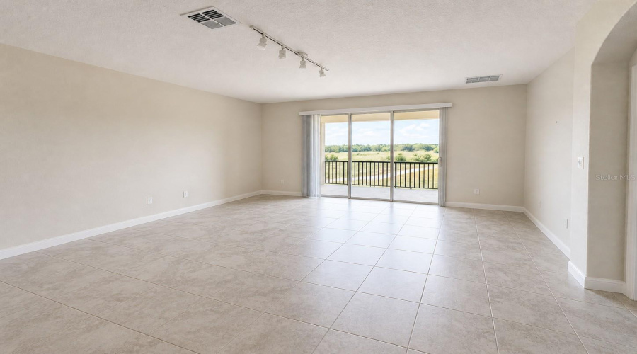 DAVENPORT, Florida 33896, 3 Bedrooms Bedrooms, ,2 BathroomsBathrooms,Residential,For Sale,OCEAN COURSE,0,MFRS5149061