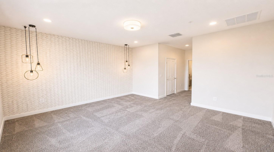 DAVENPORT, Florida 33896, 3 Bedrooms Bedrooms, ,2 BathroomsBathrooms,Residential,For Sale,OCEAN COURSE,0,MFRS5149061