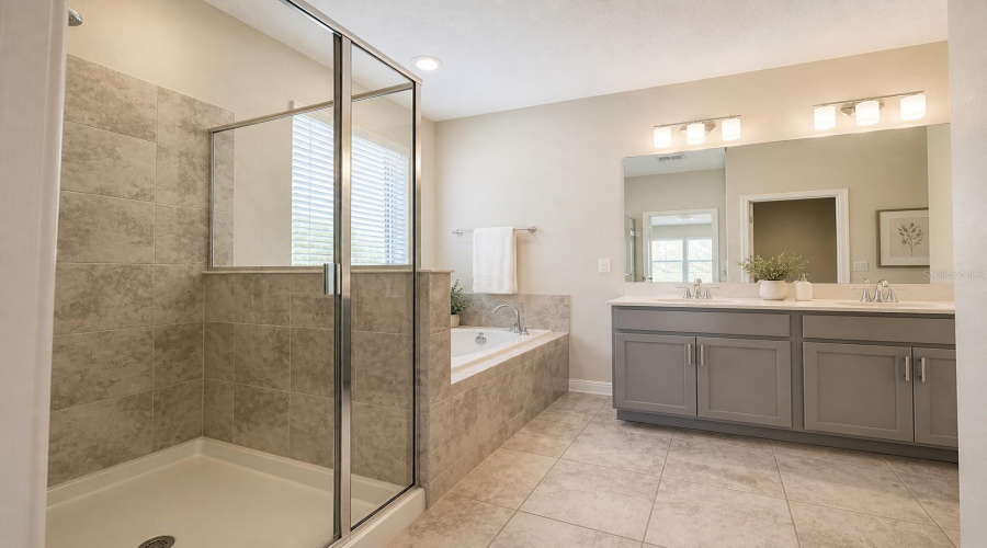 DAVENPORT, Florida 33896, 3 Bedrooms Bedrooms, ,2 BathroomsBathrooms,Residential,For Sale,OCEAN COURSE,0,MFRS5149061