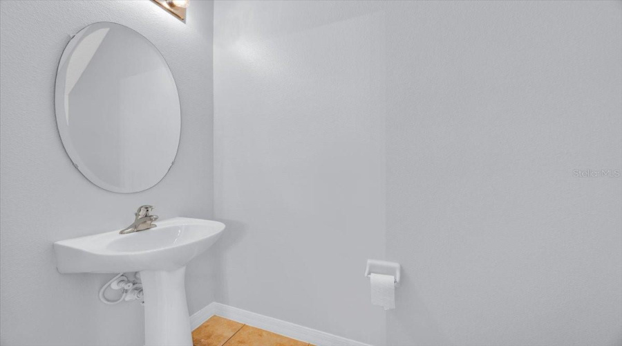 KISSIMMEE, Florida 34747, 3 Bedrooms Bedrooms, ,2 BathroomsBathrooms,Residential,For Sale,PELLHAM,0,MFRO6430211
