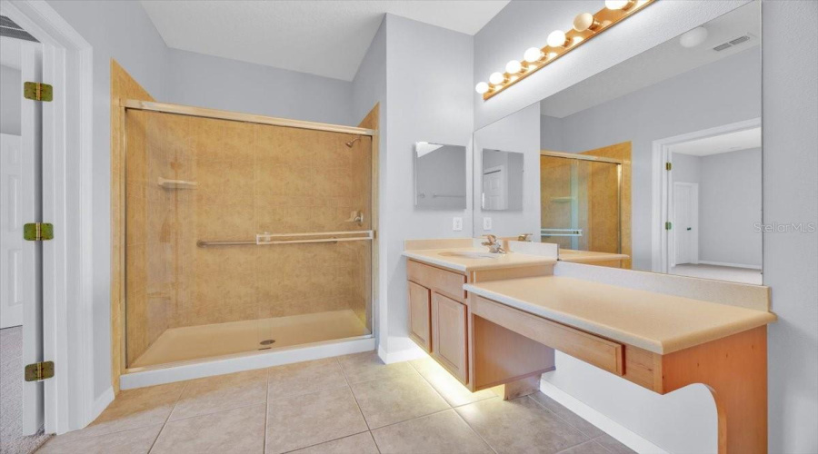 KISSIMMEE, Florida 34747, 3 Bedrooms Bedrooms, ,2 BathroomsBathrooms,Residential,For Sale,PELLHAM,0,MFRO6430211
