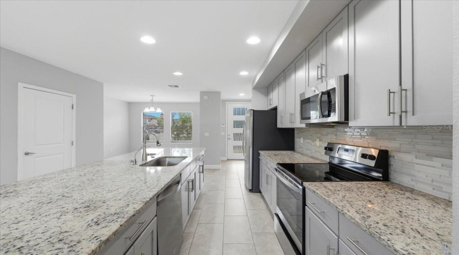 KISSIMMEE, Florida 34746, 3 Bedrooms Bedrooms, ,2 BathroomsBathrooms,Residential,For Sale,TERRA ESMERALDA,0,MFRO6413805