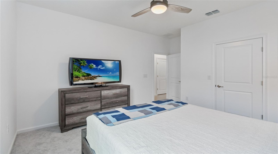 Guest bedroom 3