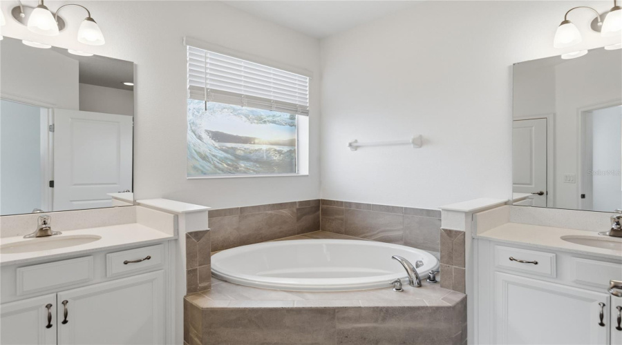 Primary bath
