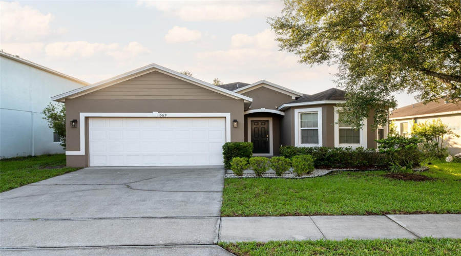 DAVENPORT, Florida 33896, 3 Bedrooms Bedrooms, ,2 BathroomsBathrooms,Residential,For Sale,TAMARIND,0,MFRO6428562