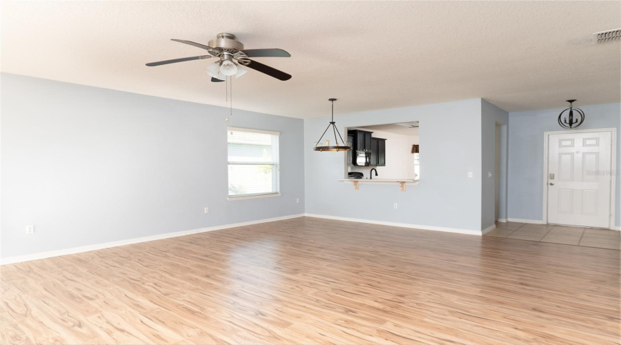 DAVENPORT, Florida 33896, 3 Bedrooms Bedrooms, ,2 BathroomsBathrooms,Residential,For Sale,TAMARIND,0,MFRO6428562