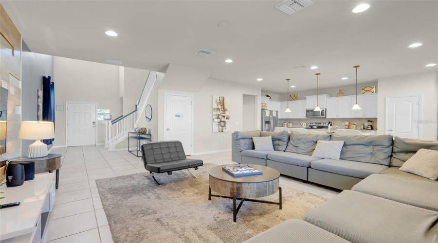 KISSIMMEE, Florida 34747, 5 Bedrooms Bedrooms, ,4 BathroomsBathrooms,Residential,For Sale,TANGIER,0,MFRO6430214