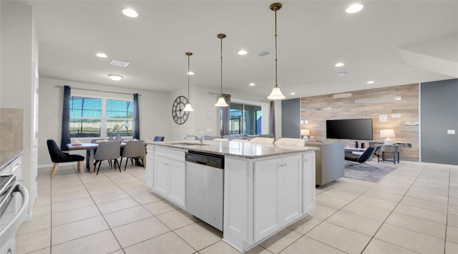 KISSIMMEE, Florida 34747, 5 Bedrooms Bedrooms, ,4 BathroomsBathrooms,Residential,For Sale,TANGIER,0,MFRO6430214