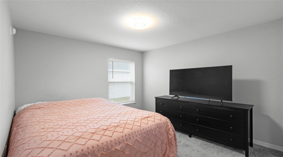 DAVENPORT, Florida 33837, 4 Bedrooms Bedrooms, ,2 BathroomsBathrooms,Residential,For Sale,SUNSET,0,MFRG5115263