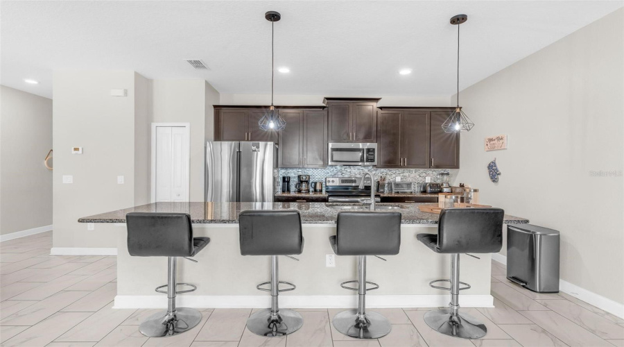 KISSIMMEE, Florida 34746, 4 Bedrooms Bedrooms, ,3 BathroomsBathrooms,Residential,For Sale,JULIET,0,MFRG5115957