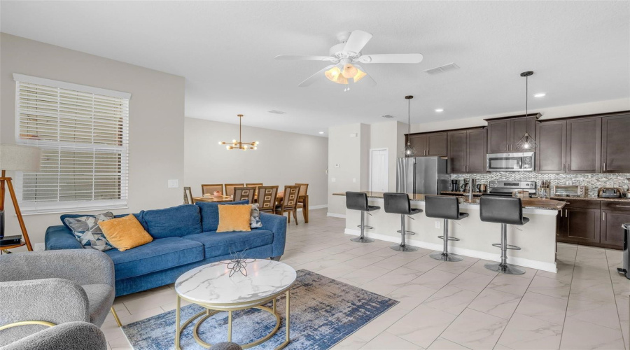 KISSIMMEE, Florida 34746, 4 Bedrooms Bedrooms, ,3 BathroomsBathrooms,Residential,For Sale,JULIET,0,MFRG5115957
