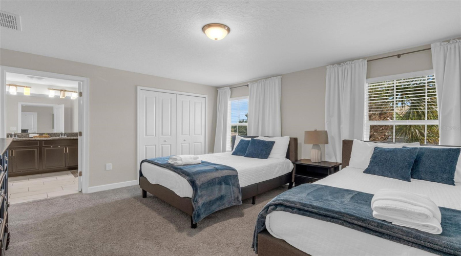 KISSIMMEE, Florida 34746, 4 Bedrooms Bedrooms, ,3 BathroomsBathrooms,Residential,For Sale,JULIET,0,MFRG5115957