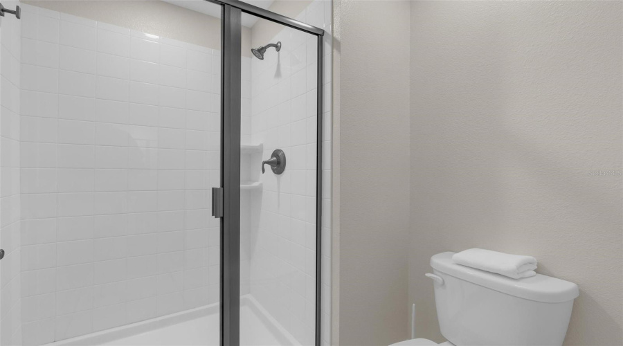 KISSIMMEE, Florida 34746, 4 Bedrooms Bedrooms, ,3 BathroomsBathrooms,Residential,For Sale,JULIET,0,MFRG5115957