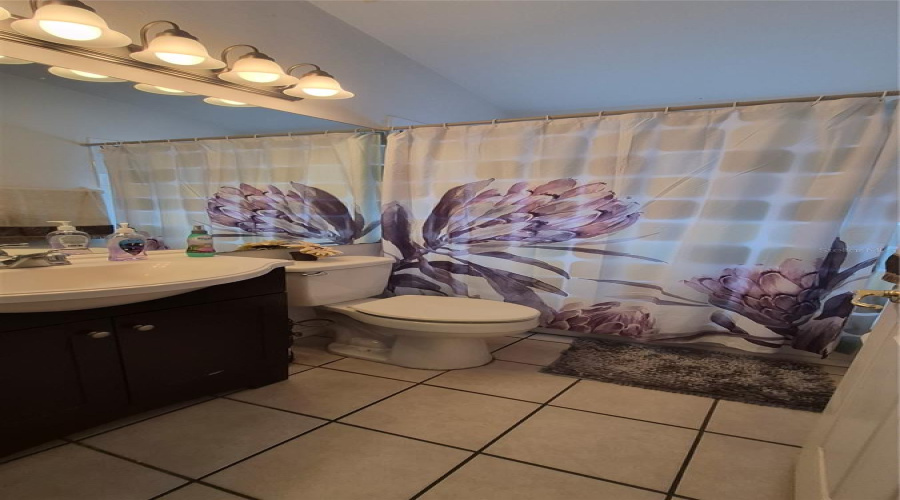 KISSIMMEE, Florida 34746, 4 Bedrooms Bedrooms, ,2 BathroomsBathrooms,Residential,For Sale,ROMA,0,MFRR4911375