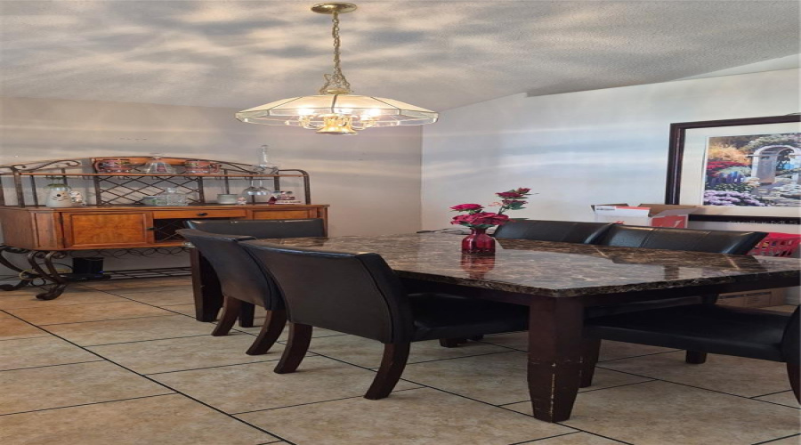 KISSIMMEE, Florida 34746, 4 Bedrooms Bedrooms, ,2 BathroomsBathrooms,Residential,For Sale,ROMA,0,MFRR4911375