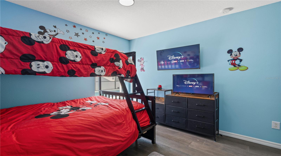 DAVENPORT, Florida 33897, 4 Bedrooms Bedrooms, ,3 BathroomsBathrooms,Residential,For Sale,ELDERBERRY,0,MFRO6287168