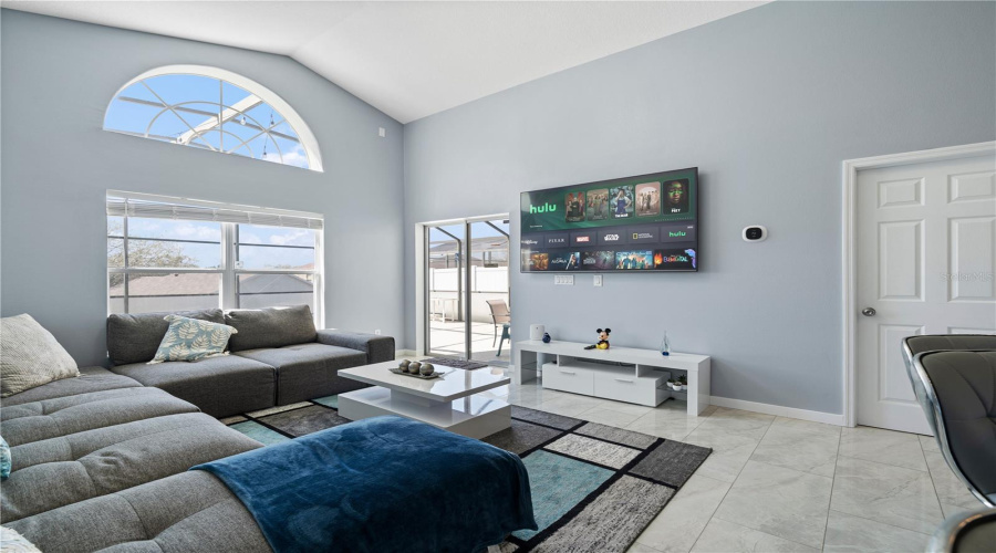 DAVENPORT, Florida 33897, 4 Bedrooms Bedrooms, ,3 BathroomsBathrooms,Residential,For Sale,ELDERBERRY,0,MFRO6287168