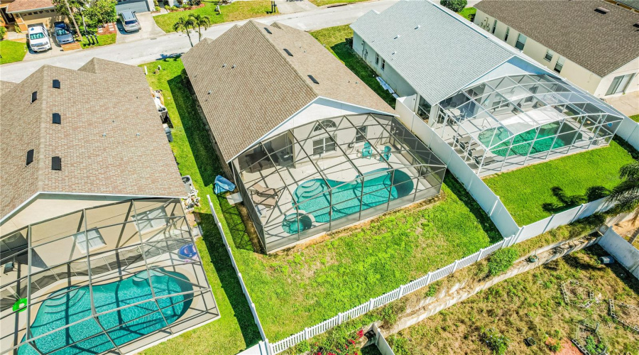 DAVENPORT, Florida 33897, 4 Bedrooms Bedrooms, ,3 BathroomsBathrooms,Residential,For Sale,ELDERBERRY,0,MFRO6287168