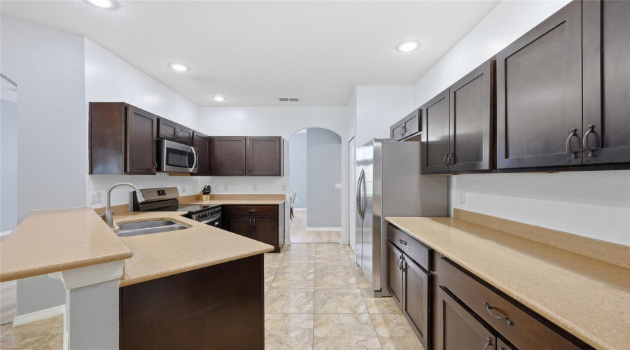 KISSIMMEE, Florida 34746, 4 Bedrooms Bedrooms, ,3 BathroomsBathrooms,Residential,For Sale,SWEETSPIRE,0,MFRO6412898