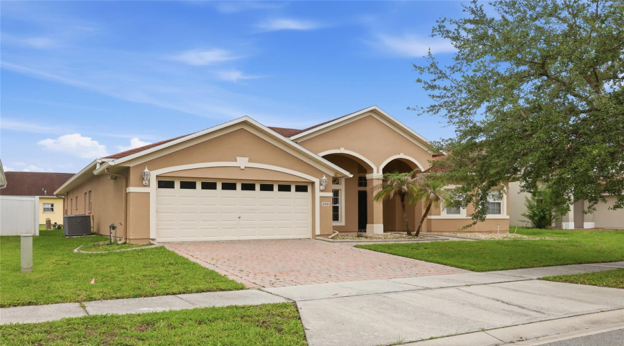 KISSIMMEE, Florida 34746, 4 Bedrooms Bedrooms, ,3 BathroomsBathrooms,Residential,For Sale,SWEETSPIRE,0,MFRO6412898
