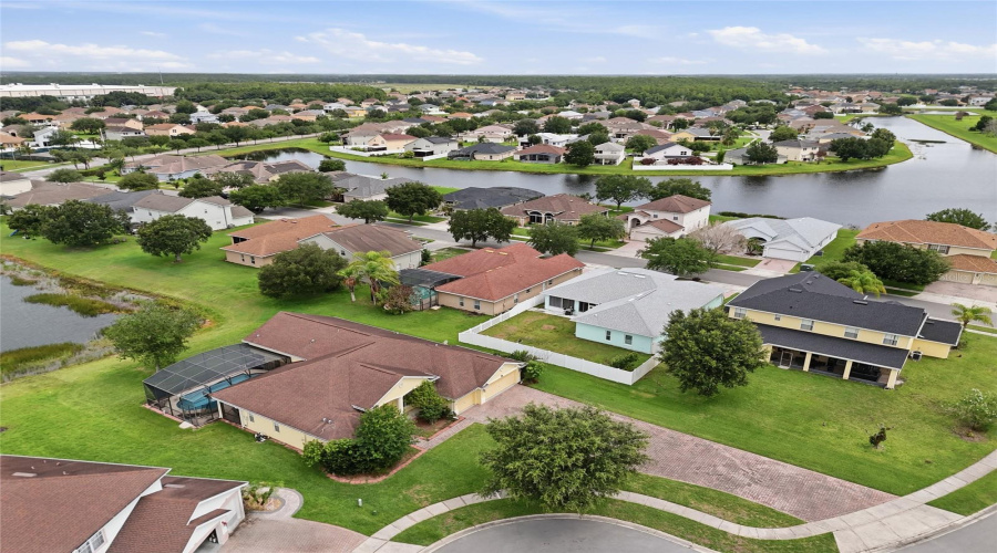 KISSIMMEE, Florida 34746, 4 Bedrooms Bedrooms, ,3 BathroomsBathrooms,Residential,For Sale,SWEETSPIRE,0,MFRO6412898