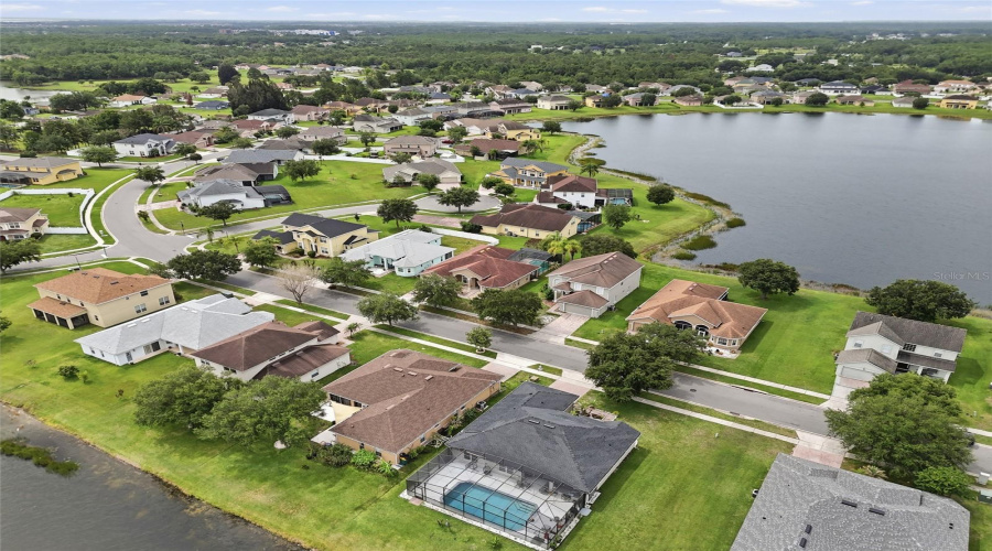 KISSIMMEE, Florida 34746, 4 Bedrooms Bedrooms, ,3 BathroomsBathrooms,Residential,For Sale,SWEETSPIRE,0,MFRO6412898