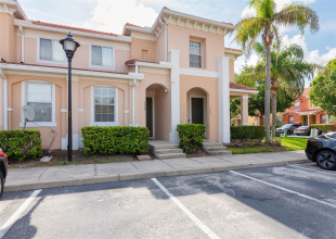 KISSIMMEE, Florida 34746, 3 Bedrooms Bedrooms, ,3 BathroomsBathrooms,Residential,For Sale,SEAVIEW CASTLE,0,MFRO6430430